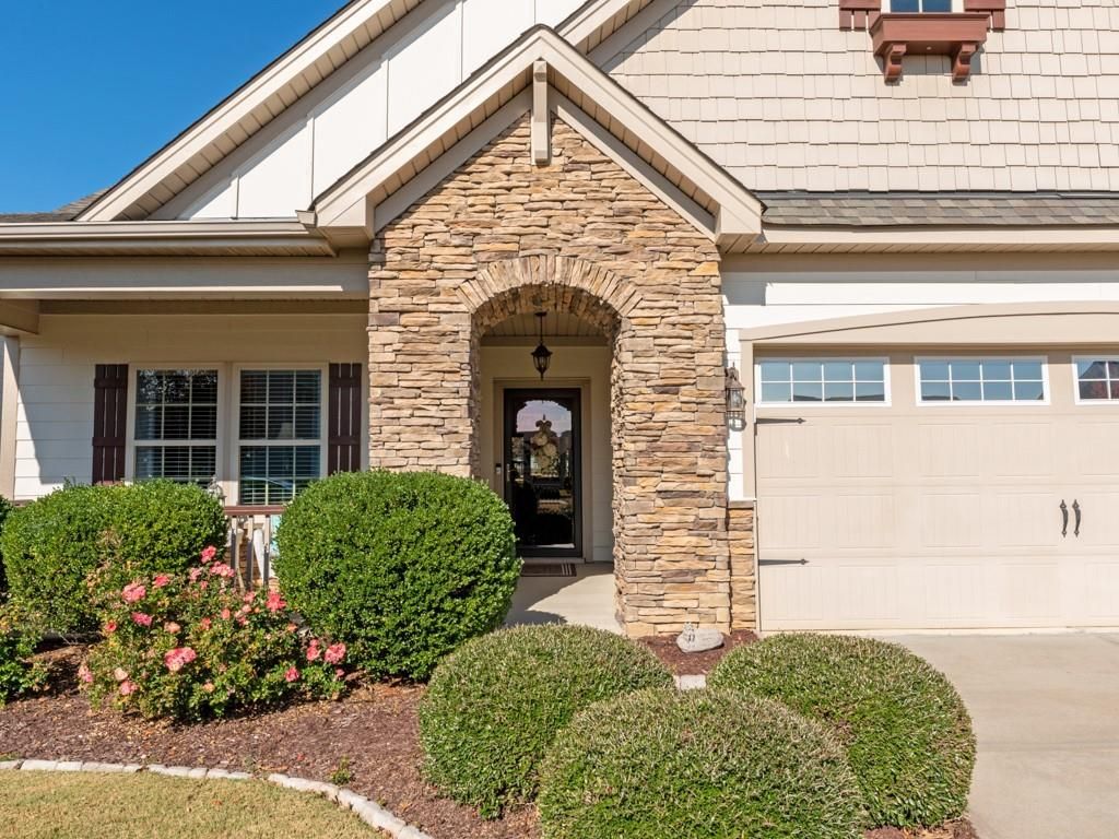 5100 Sand Trap Court