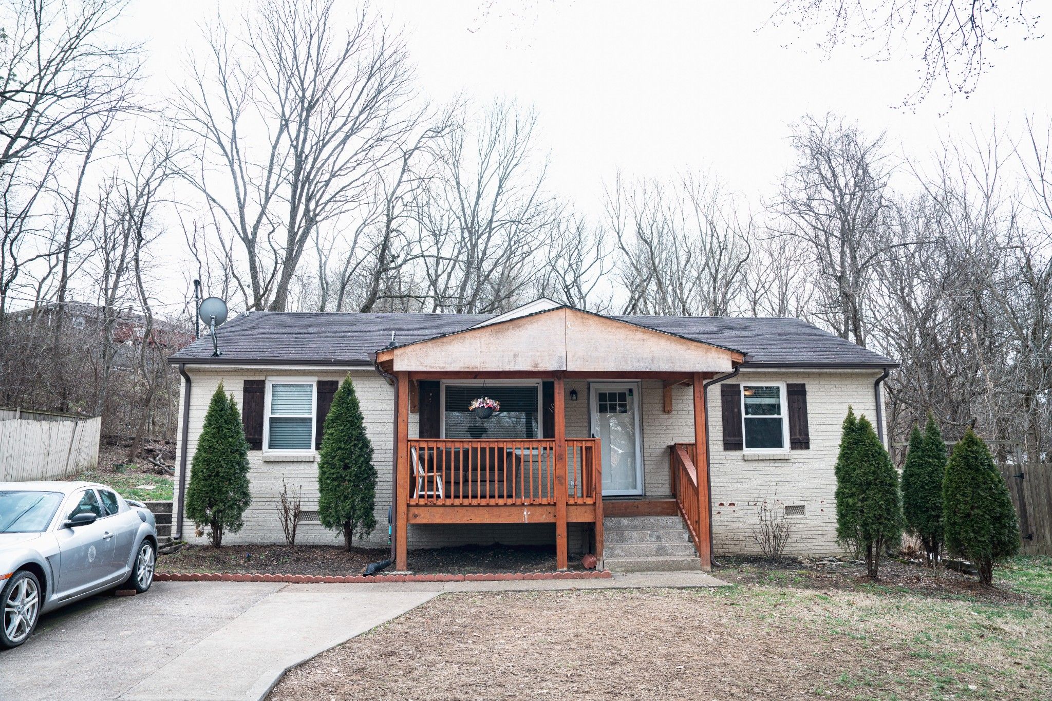 105 Bess Ct