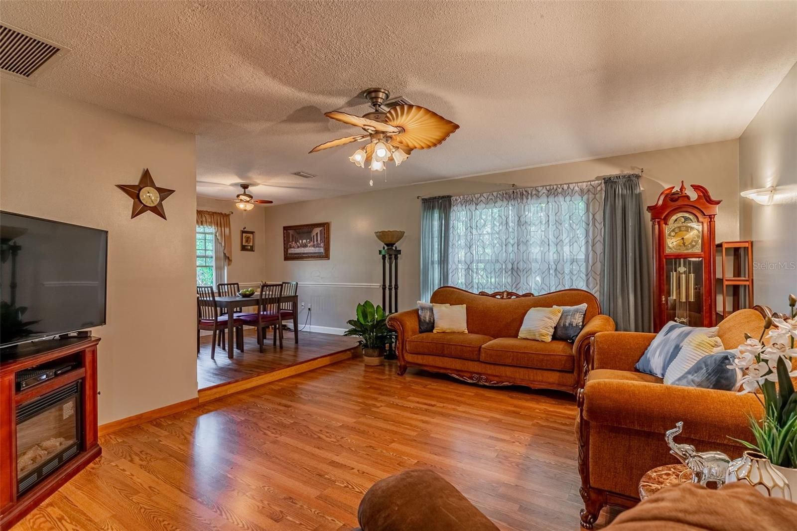 5731 Kislin Place