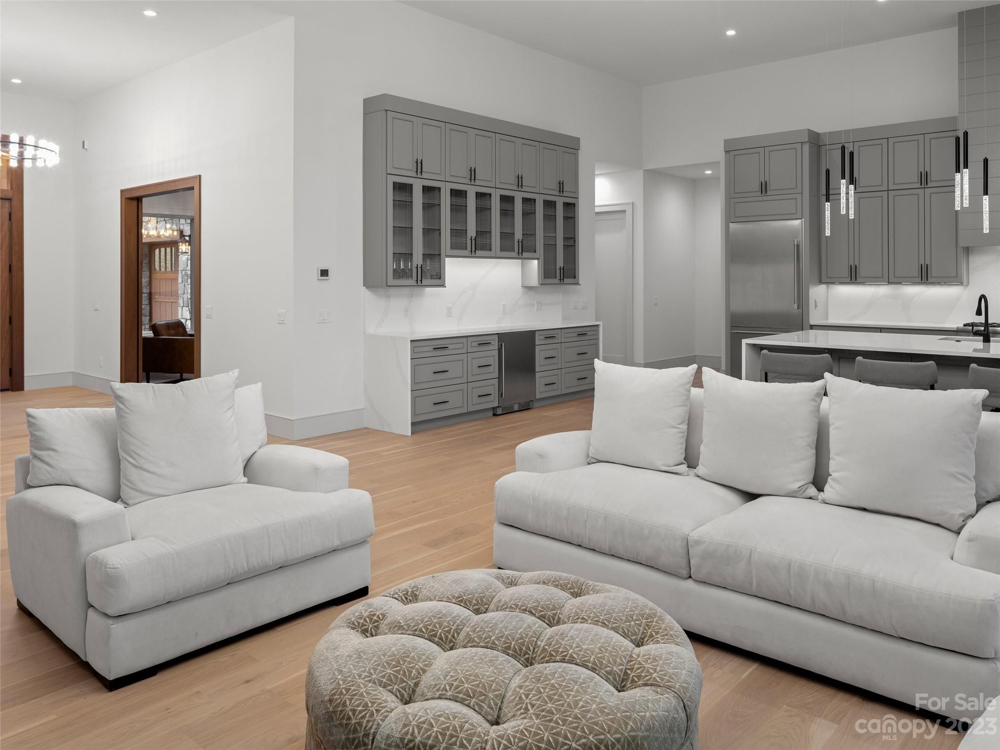 1411 Flint Rock Trail