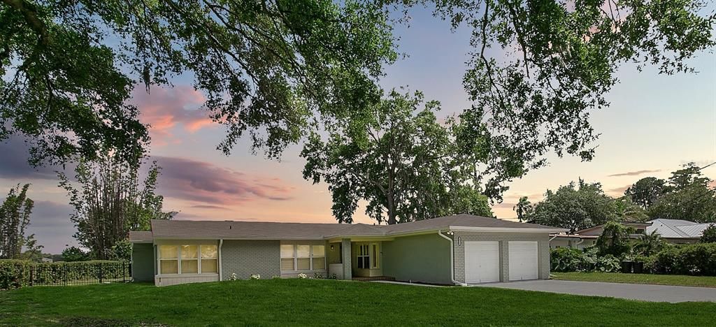 4038 Shorecrest Drive