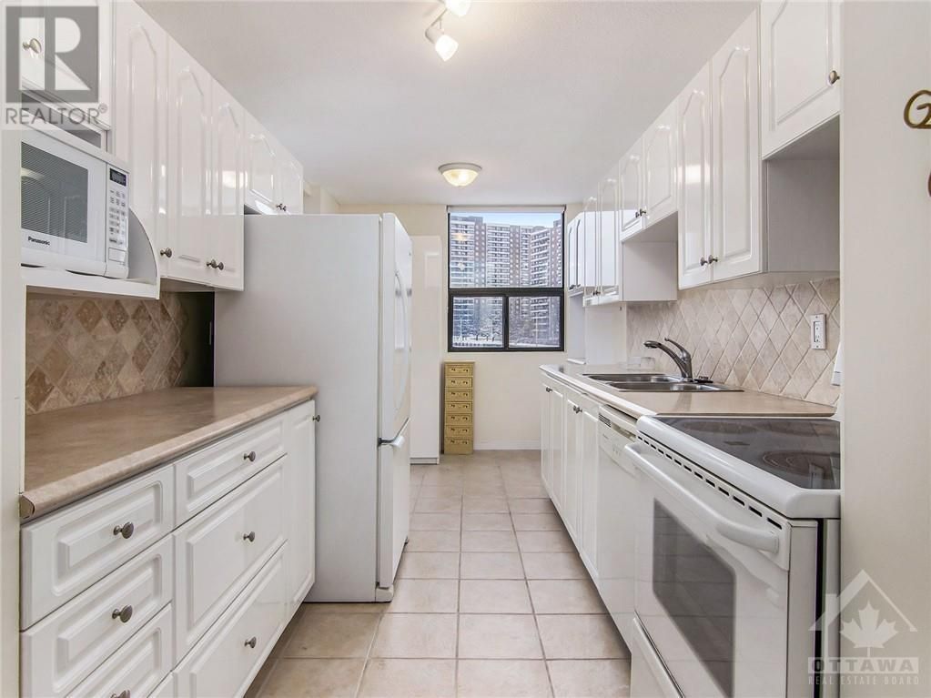 1190 RICHMOND ROAD UNIT#301