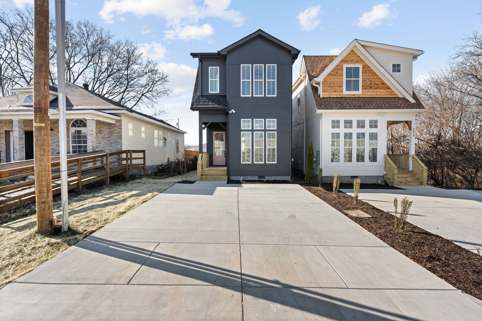 2421 14th Ave
