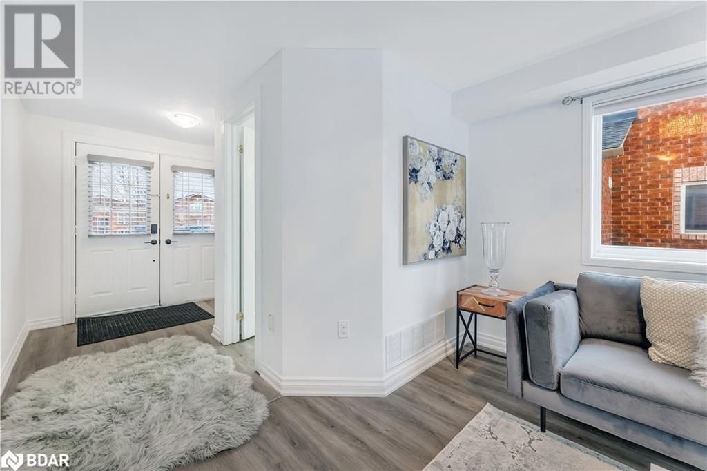 5 NATHAN Crescent