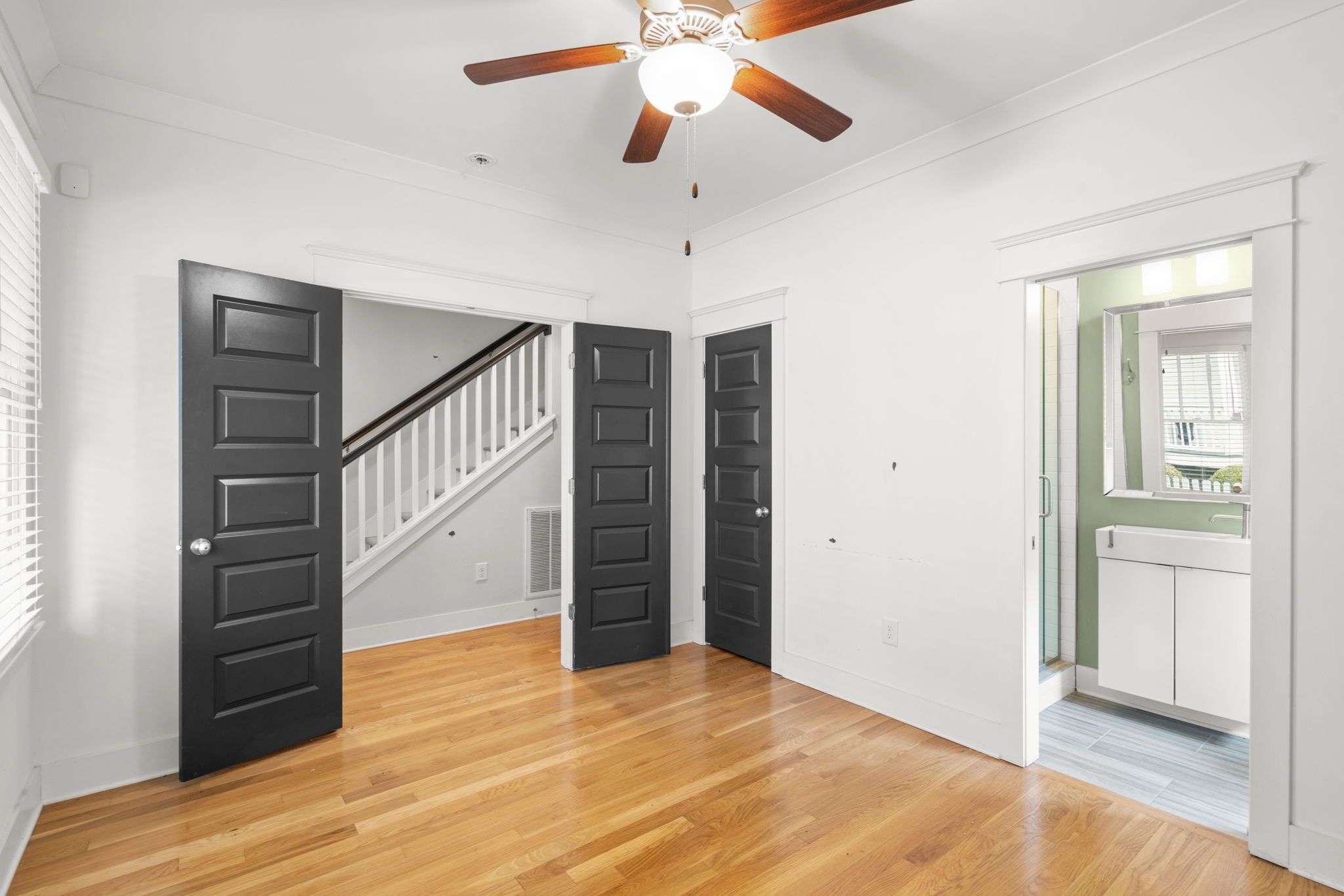 204 Burns Ave