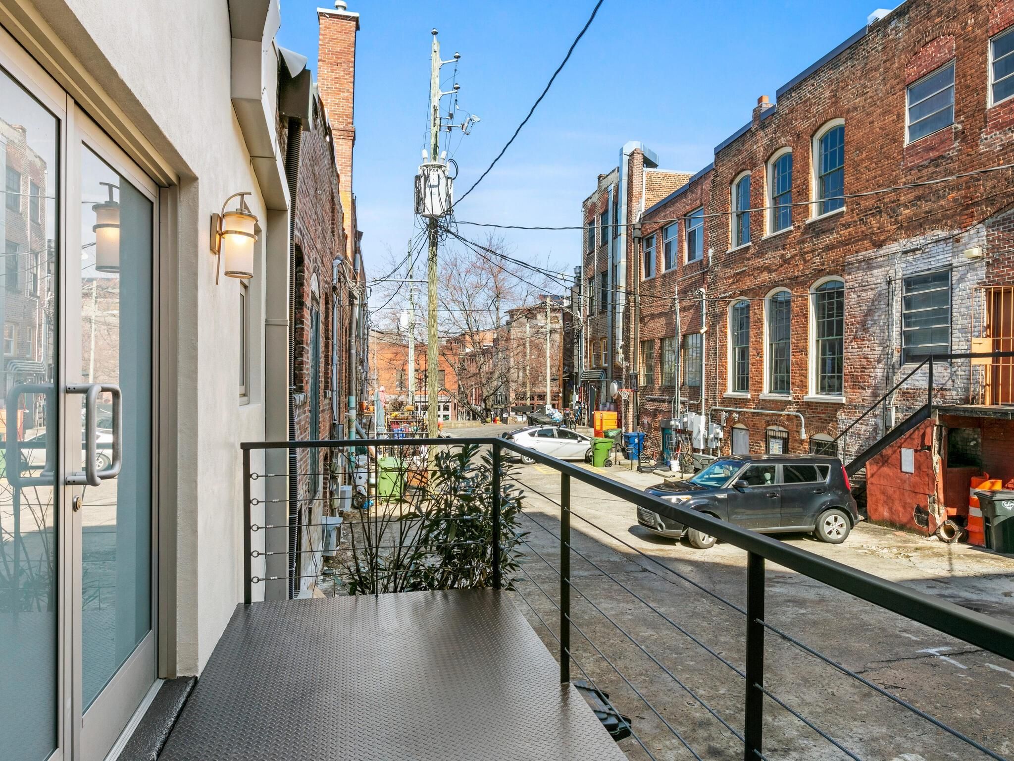 28 N Lexington Avenue