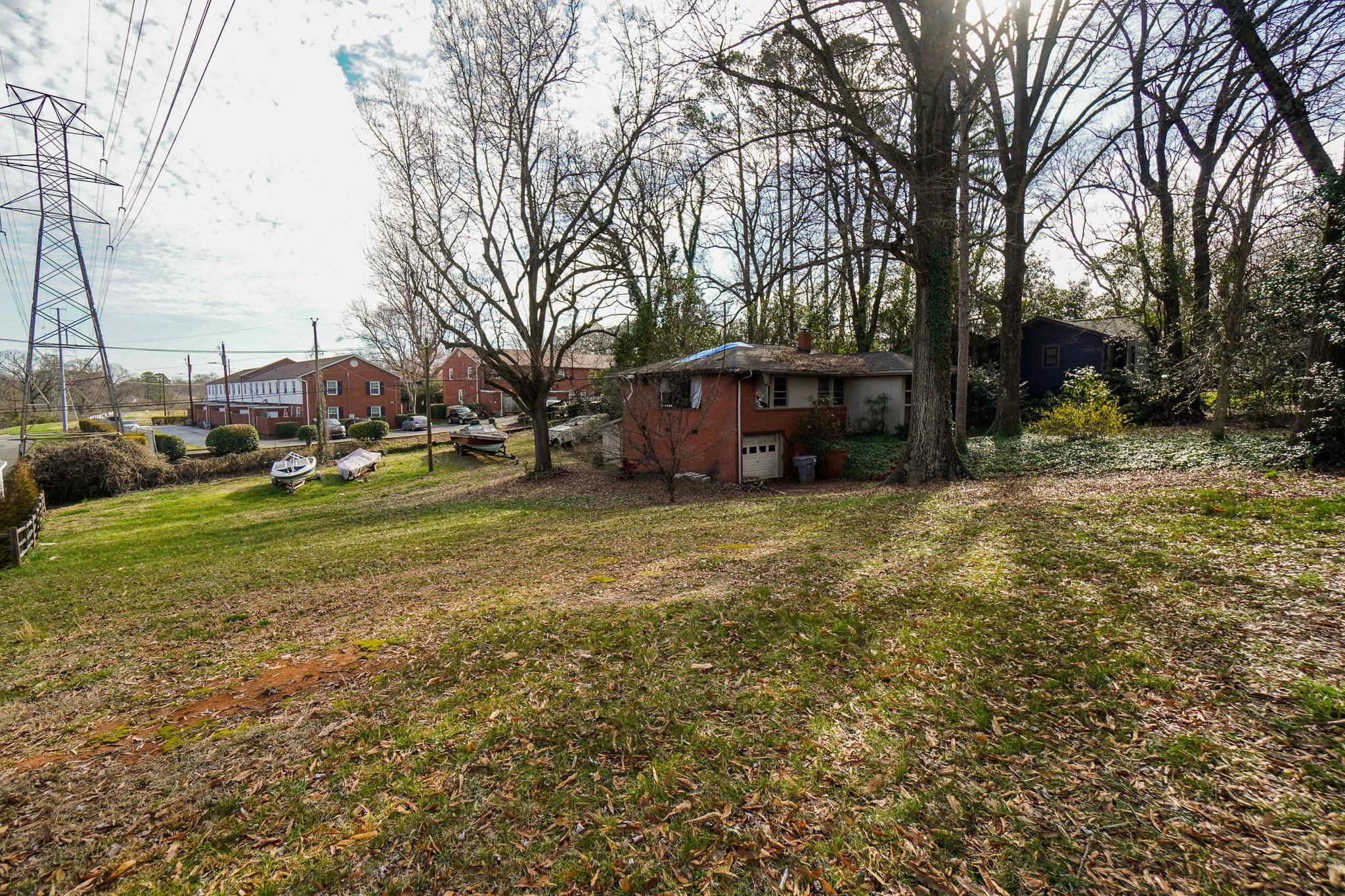 621 Poindexter Drive