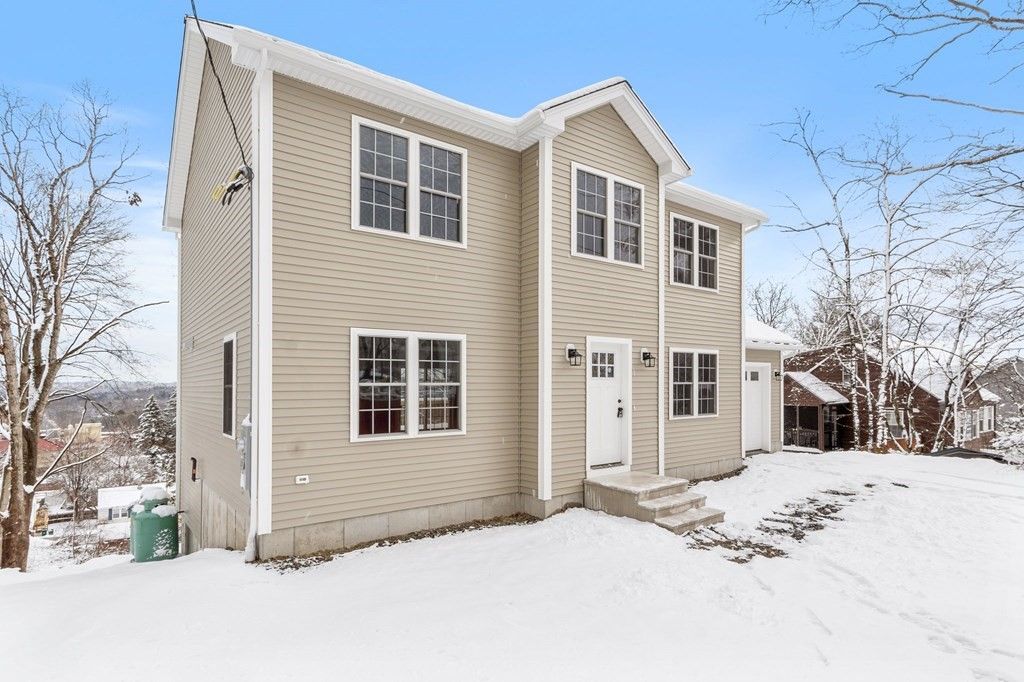 28 Chino Ave