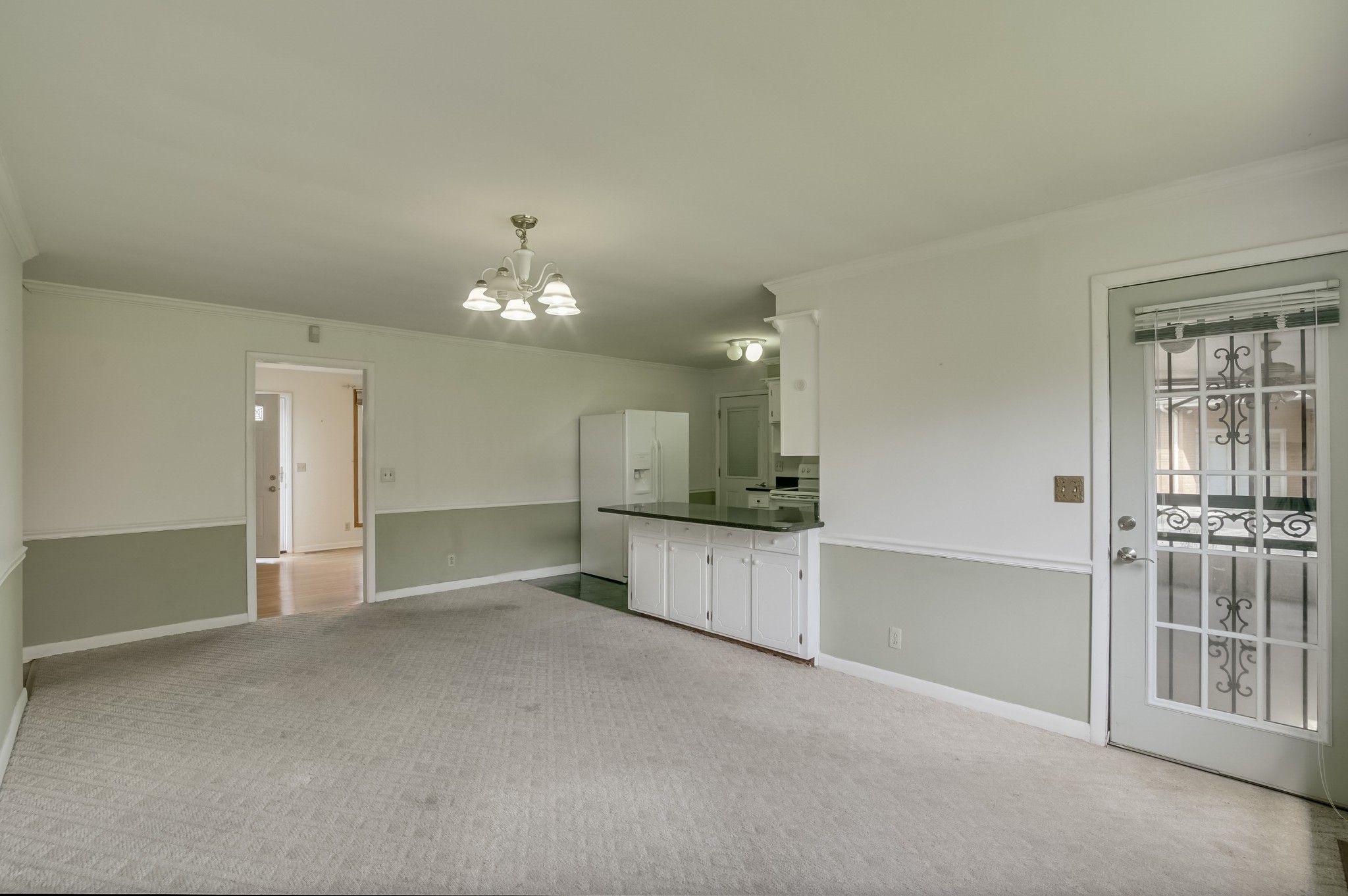 6503 Premier Dr