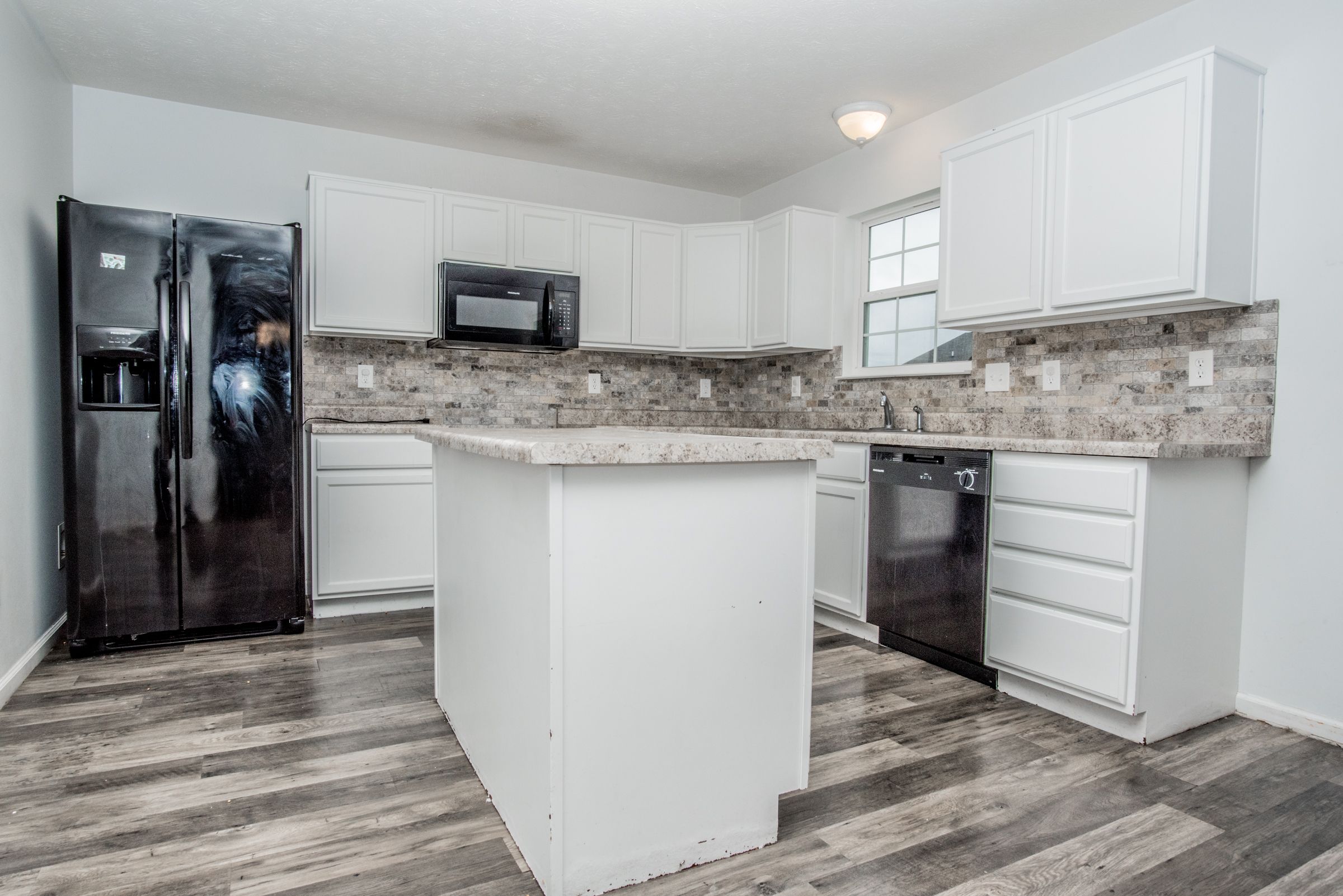 5672 Starla Lane