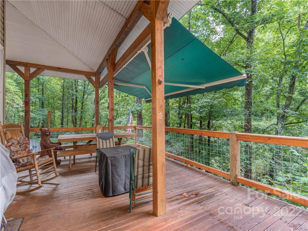 174 Smoky Hollow Drive