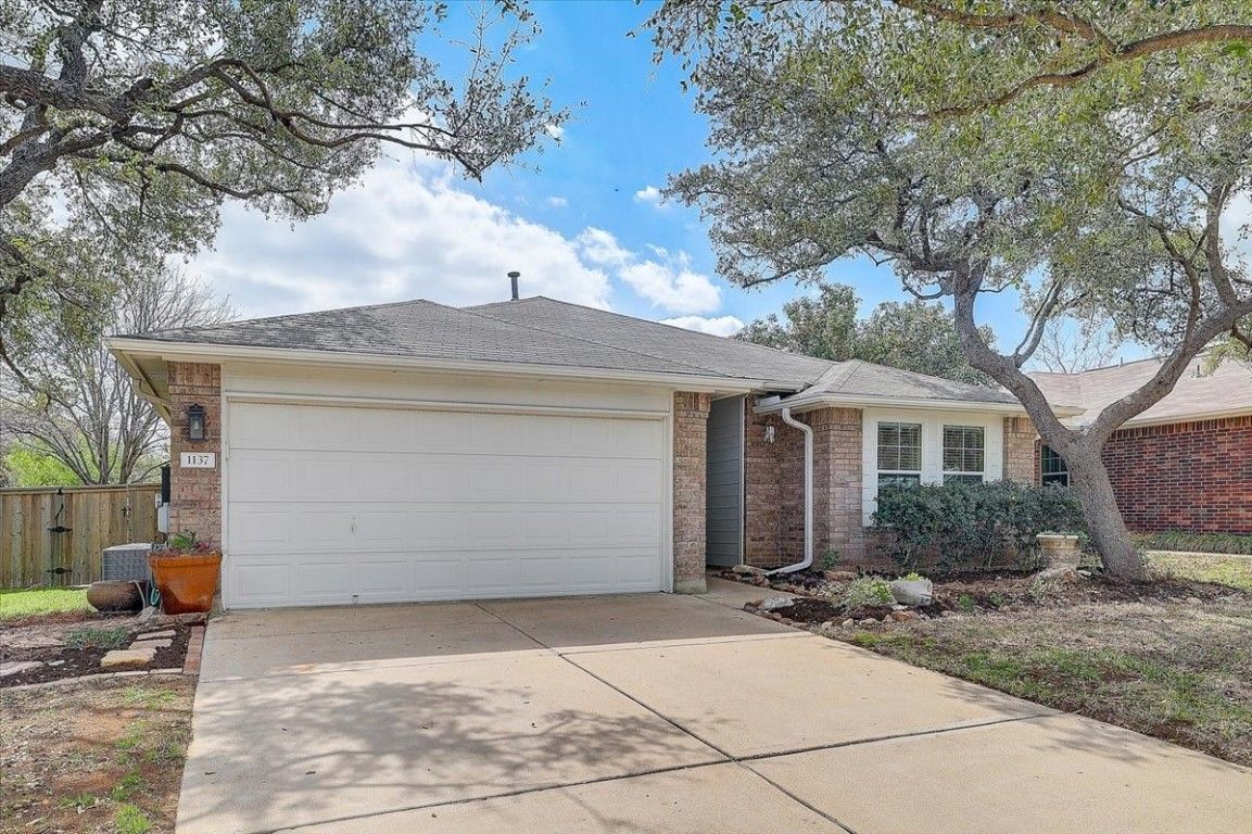 1137 Stone Forest Trail