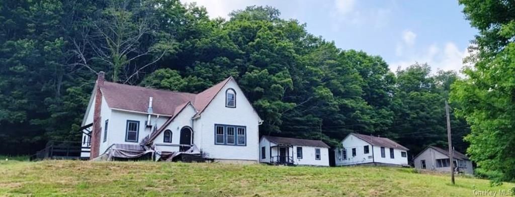2495 Ulster Heights Road