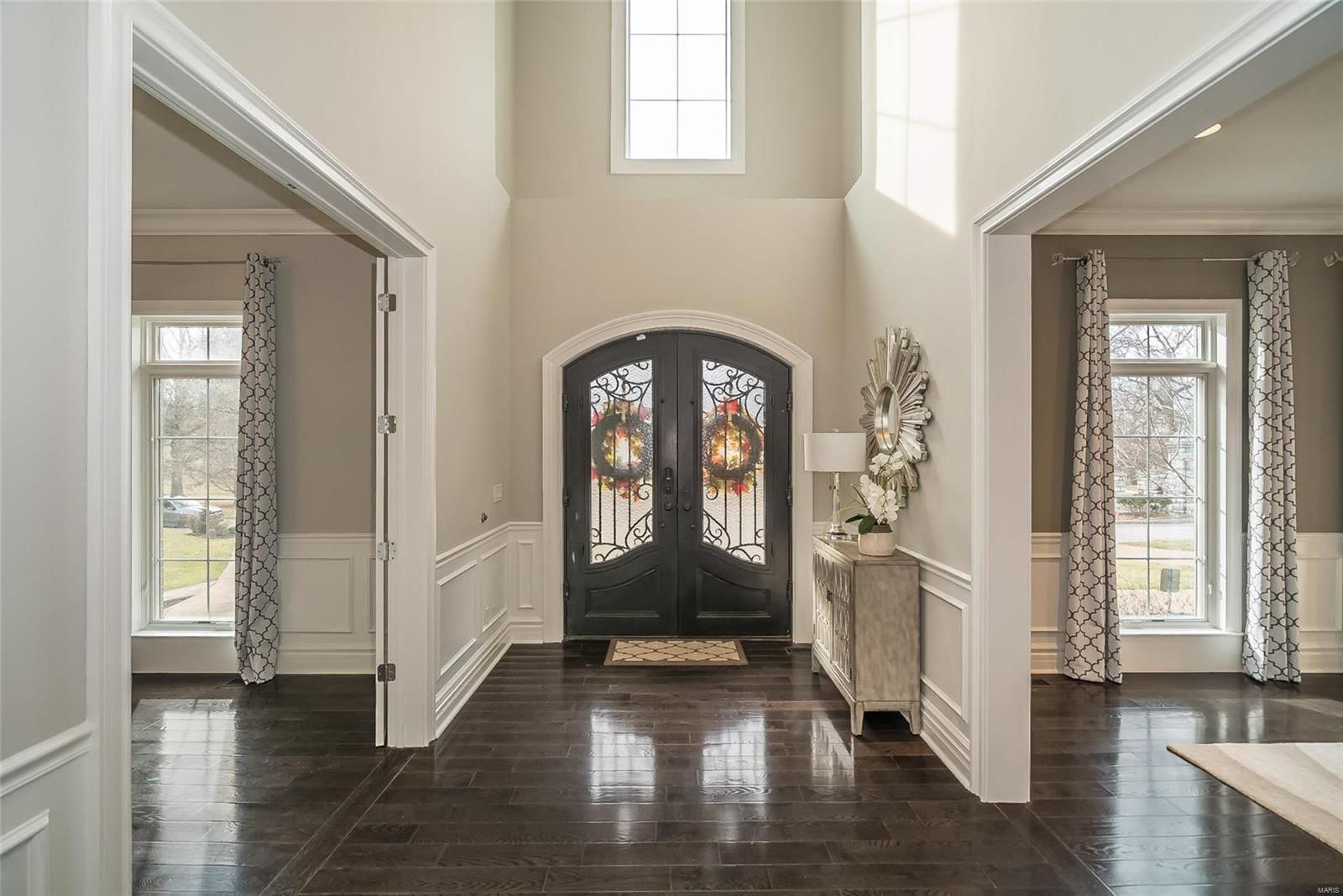 1 Tuscany Park