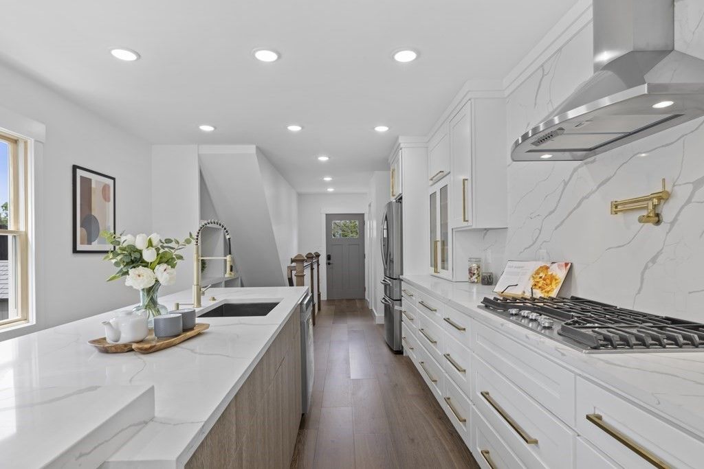 26 Kensington Ave