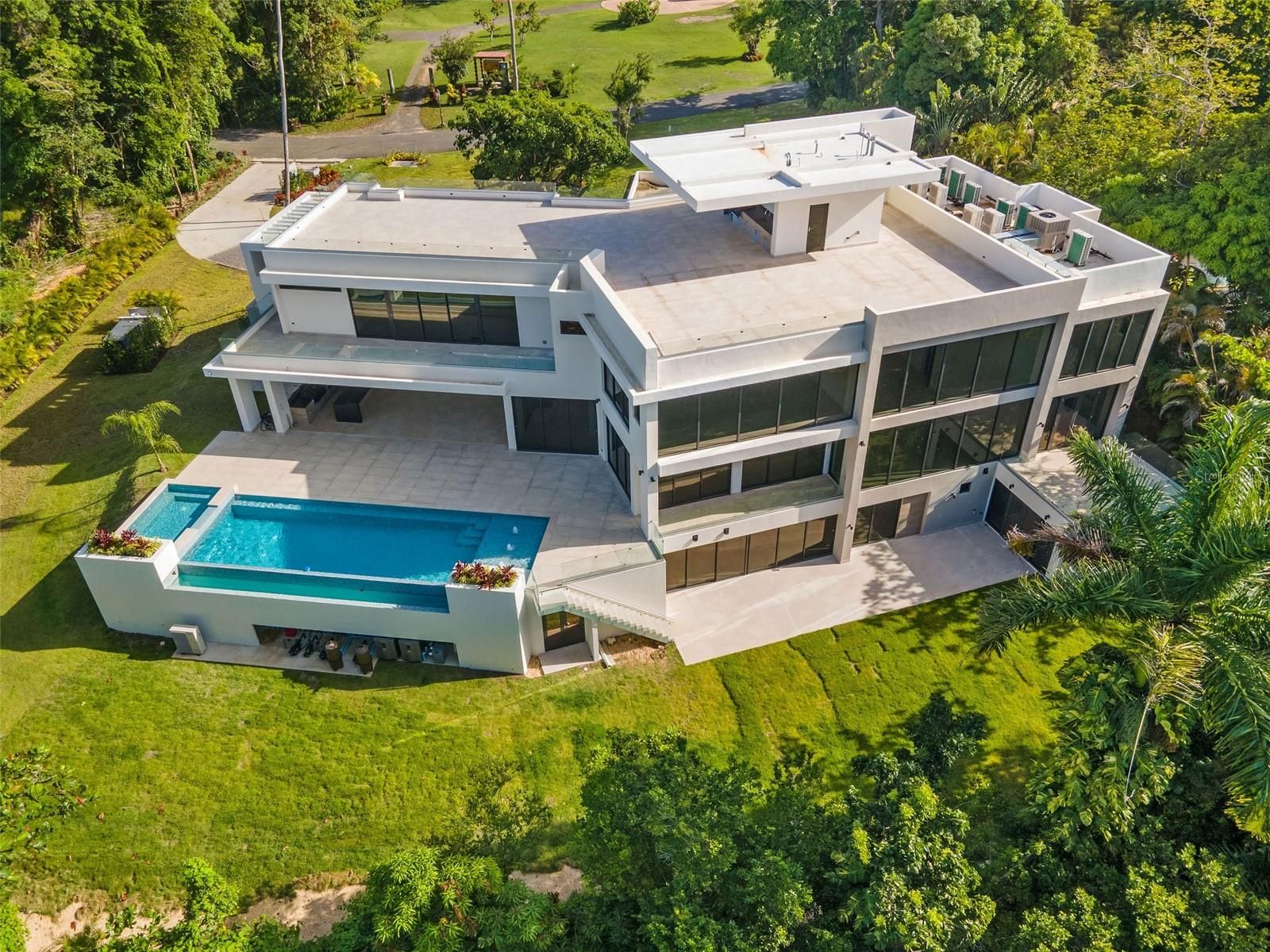908 Villa Dorado Estates