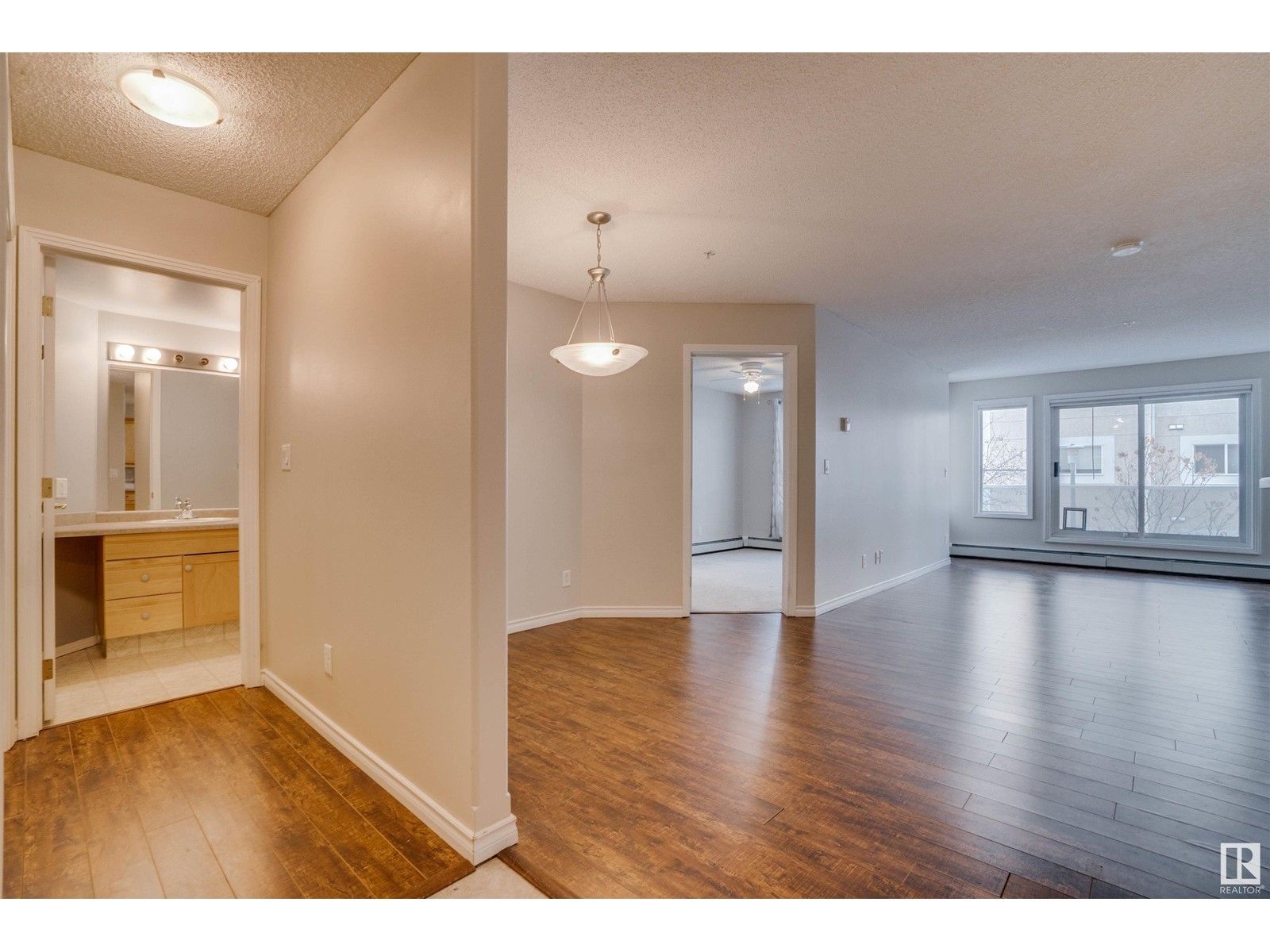 #222 9730 174 ST NW
