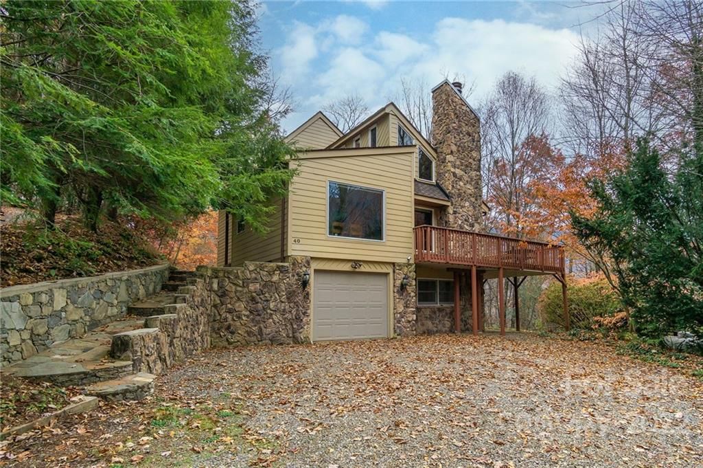 40 Maplewood Drive