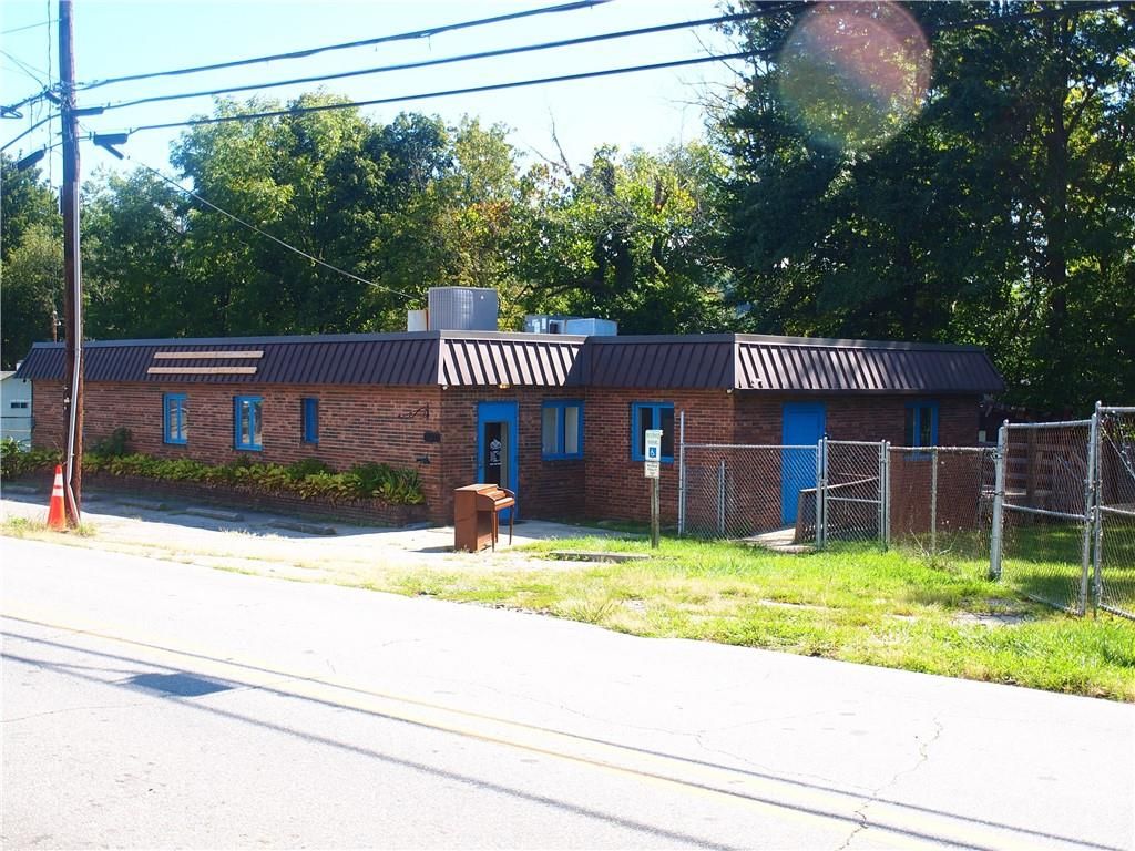 1521 Sulphur Springs Road