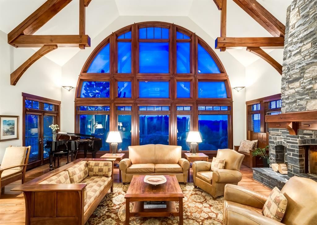 32 Wolfwillow Ridge