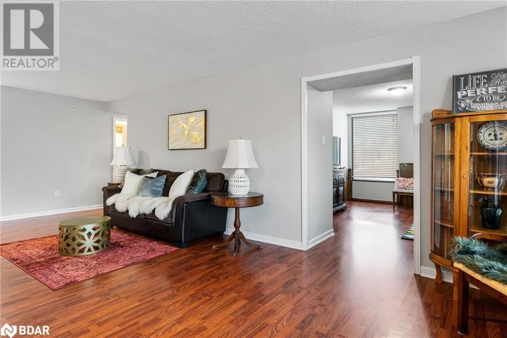 181 COLLIER Street Unit# 201
