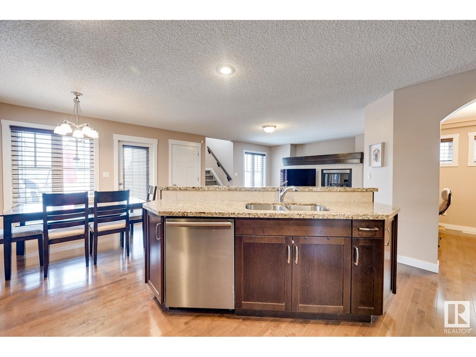 2608 ANDERSON CR SW