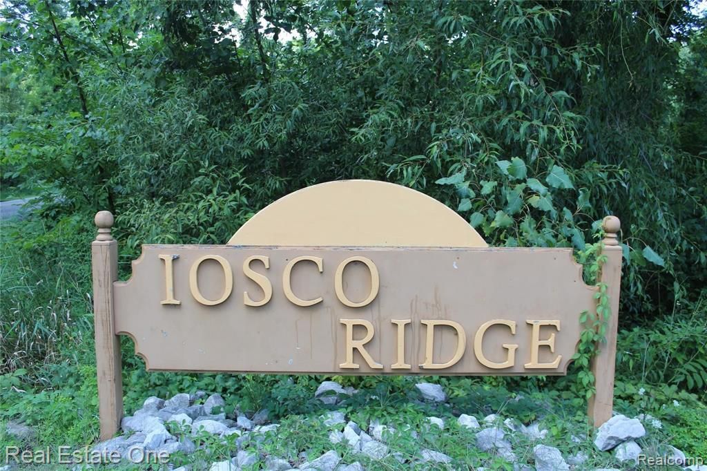 9500 Iosco Ridge Drive
