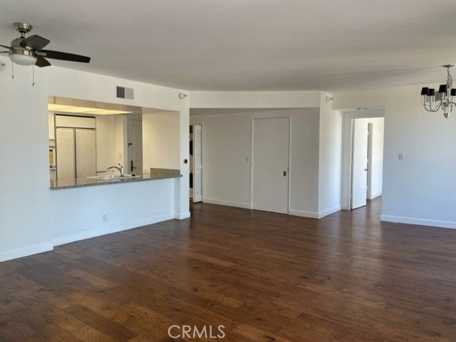 850 E Ocean Boulevard 412