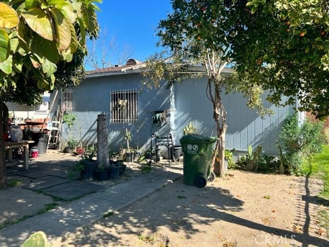 304 S Bullis Road