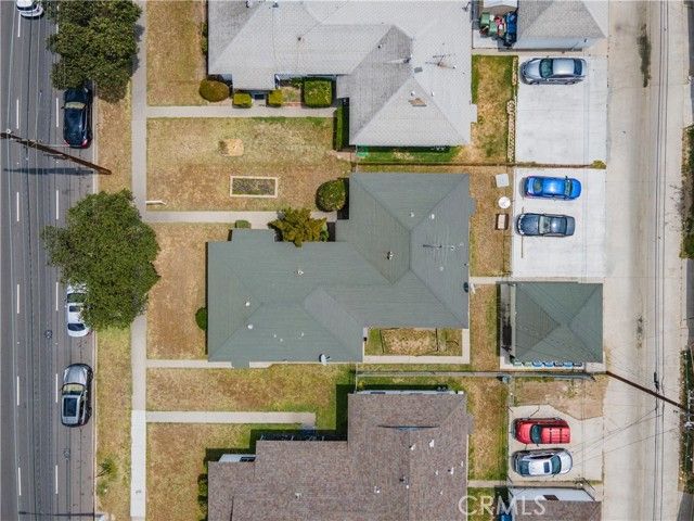 3344 W Imperial