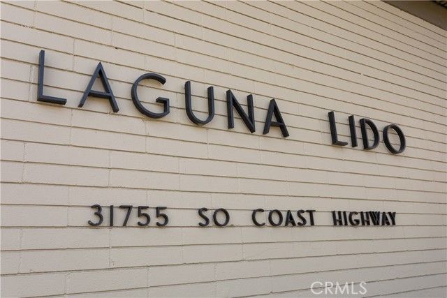 31755 Coast 105