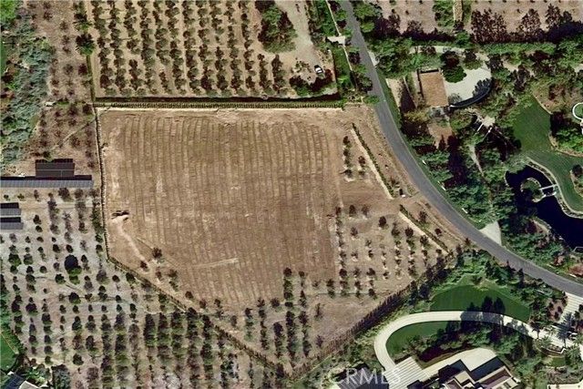 Lago Vis (Vacant Land)