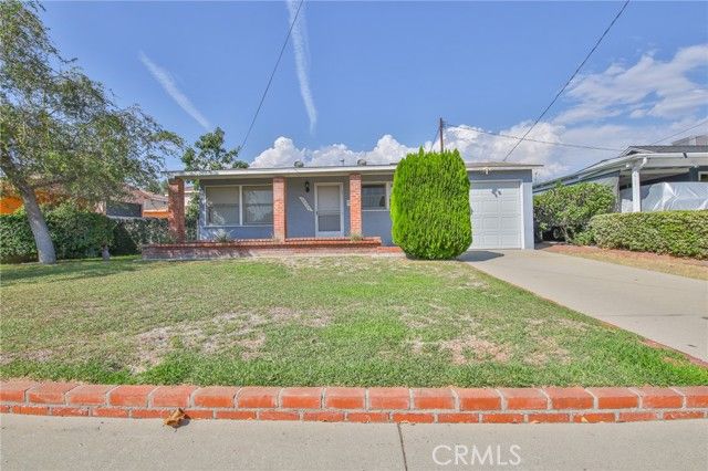 10927 Daines Drive