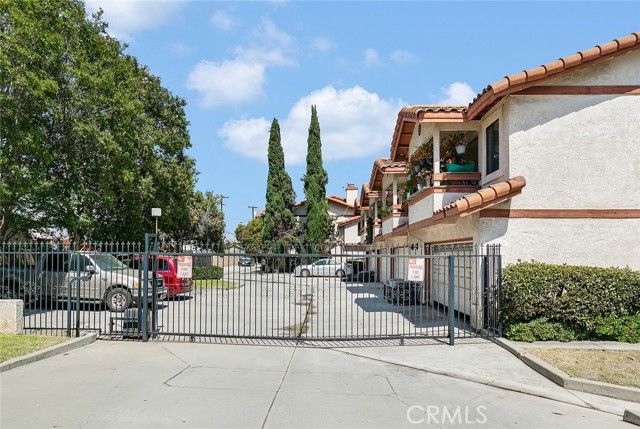 4456 Temple City Boulevard