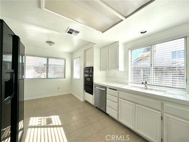1215 Avenida Floribunda