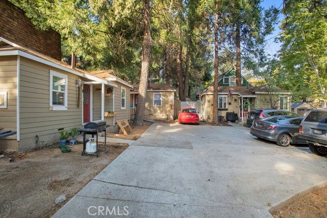 618 Wildrose Lane