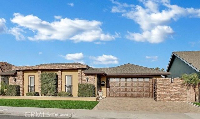 21382 Lemontree Lane