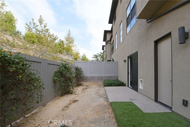 2900  Via Alta Place