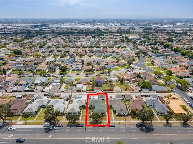 3344 W Imperial