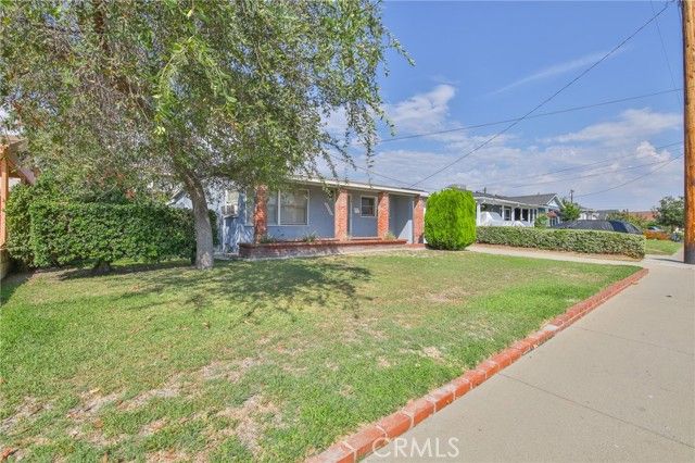 10927 Daines Drive