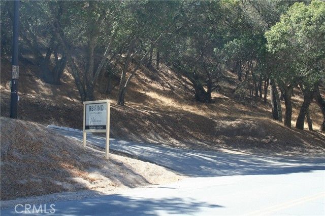 2771 Adelaida Road