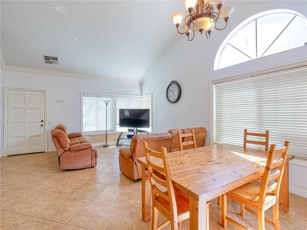 800 Vista Real St