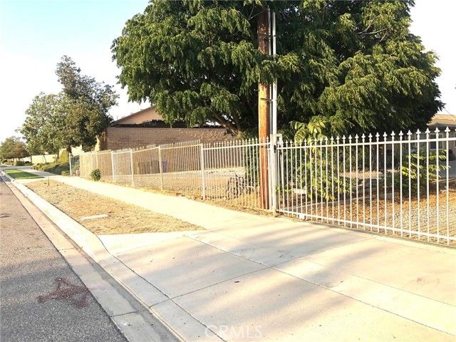 Cypress Avenue
