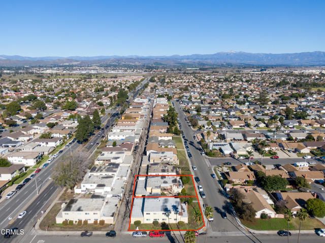 2009 mariposa Street