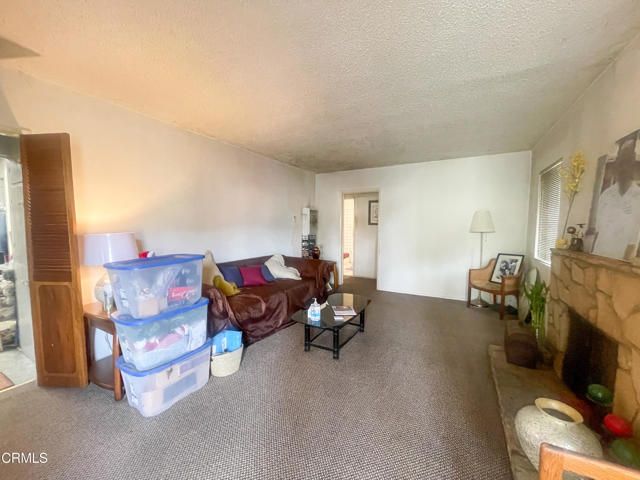 738 W Sacramento Street