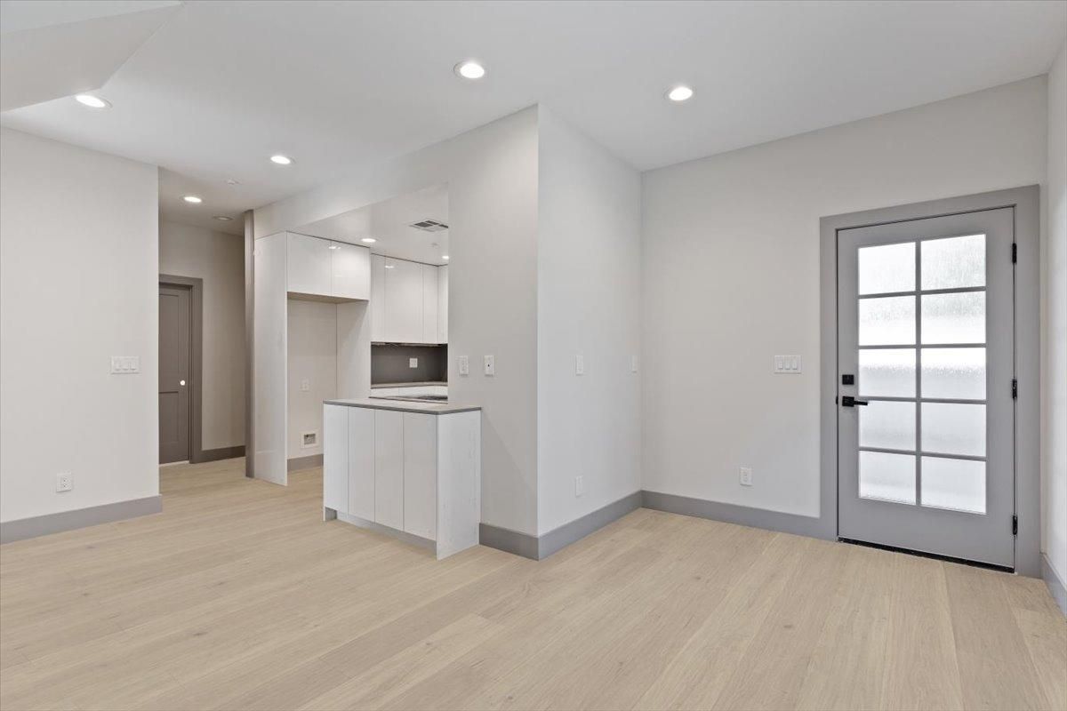 2705 Swanston Oak Lane