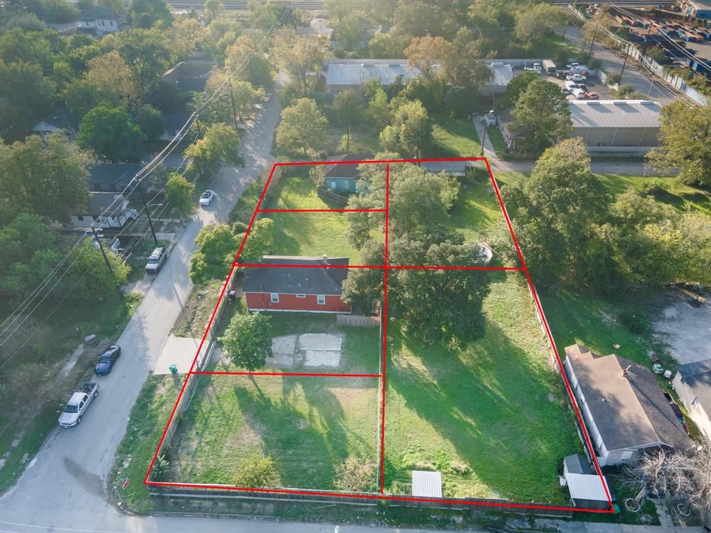 2200 Mary St, Lot 6 Street