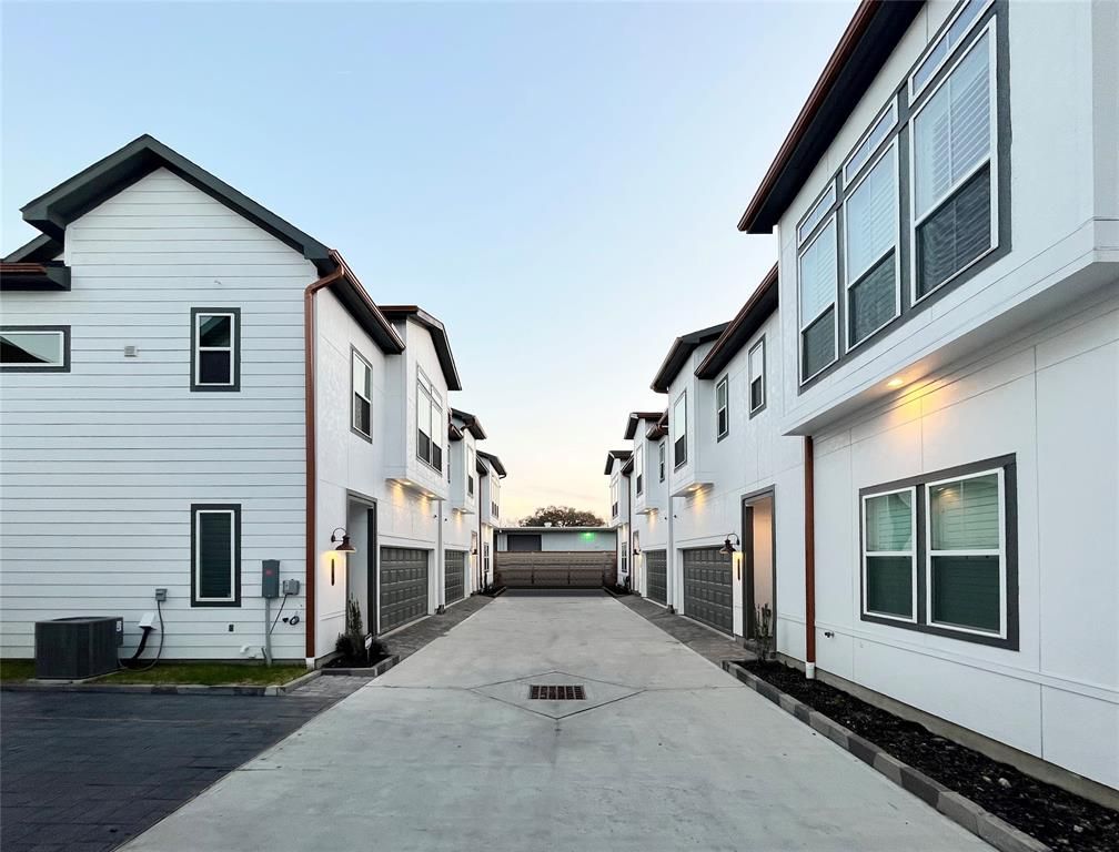 9565 Neuens Road