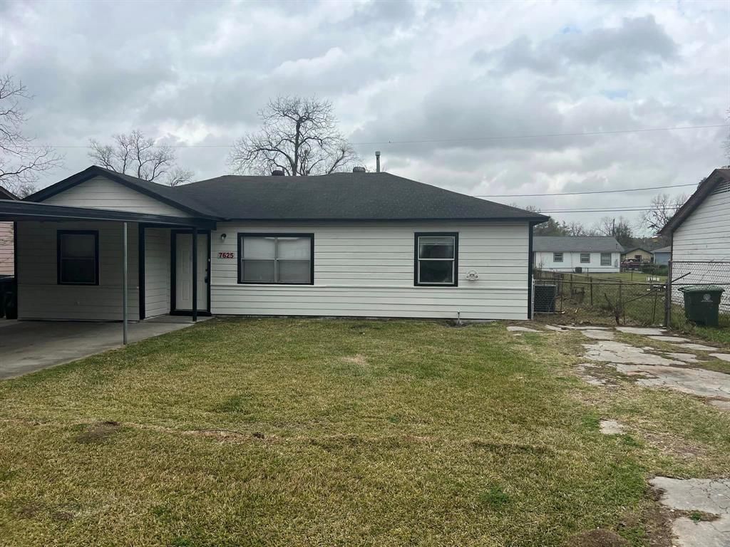 7625 Delavan