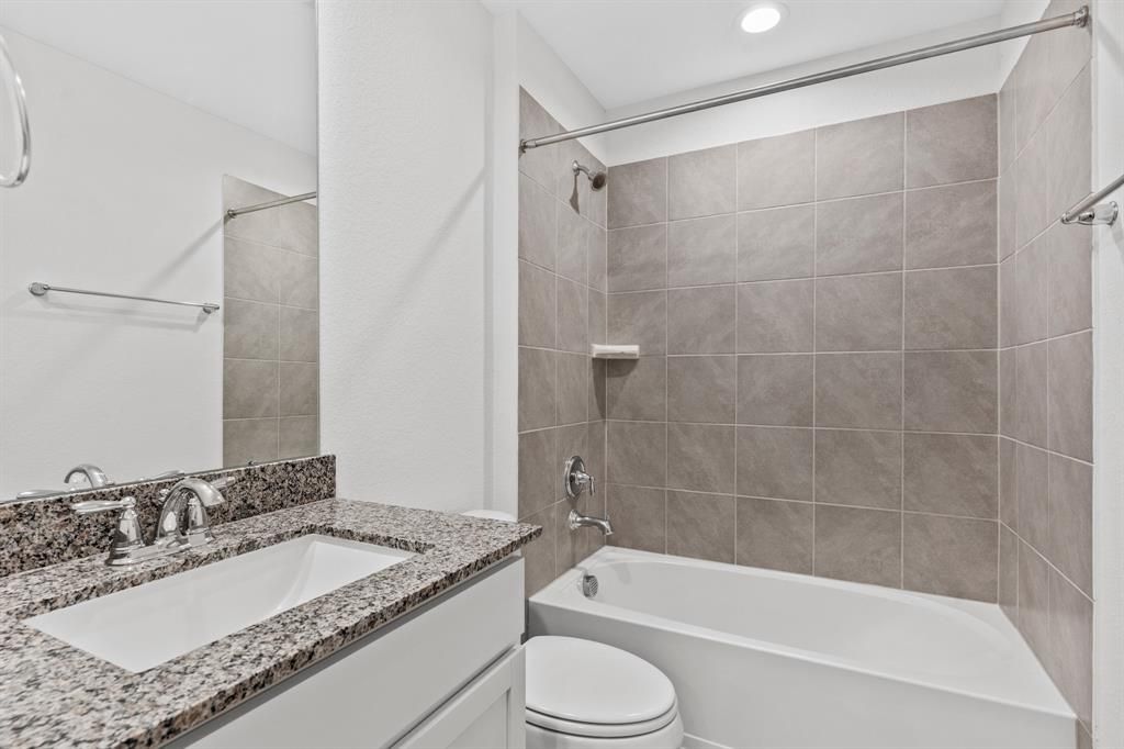 3118 Langley Bend Lane